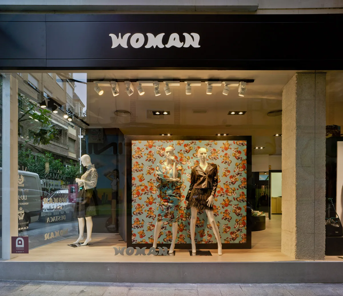 Coordinacion Retail Umbrales 3_Architect and Interior Designer in Spain
